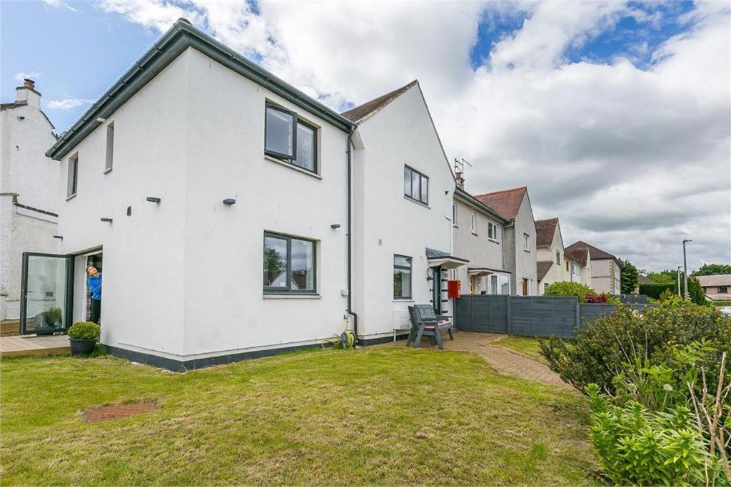 Dreghorn House 4 Bedrooms 3 Toilets 3 Reception Free Parking 233 Mbp Wifi EDI Exteriér fotografie