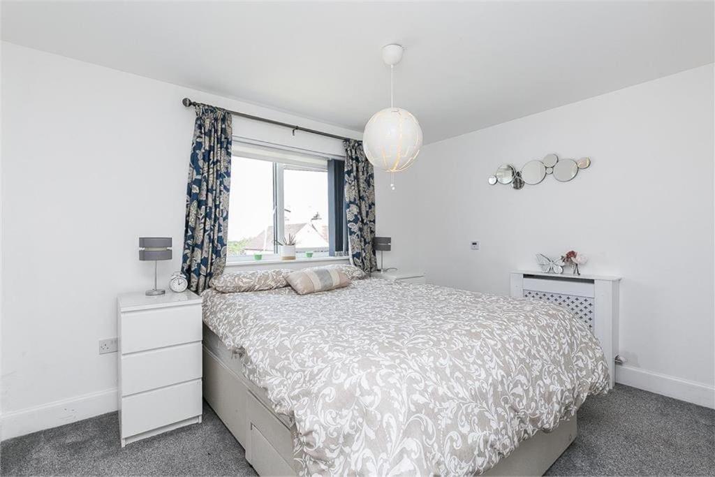 Dreghorn House 4 Bedrooms 3 Toilets 3 Reception Free Parking 233 Mbp Wifi EDI Exteriér fotografie