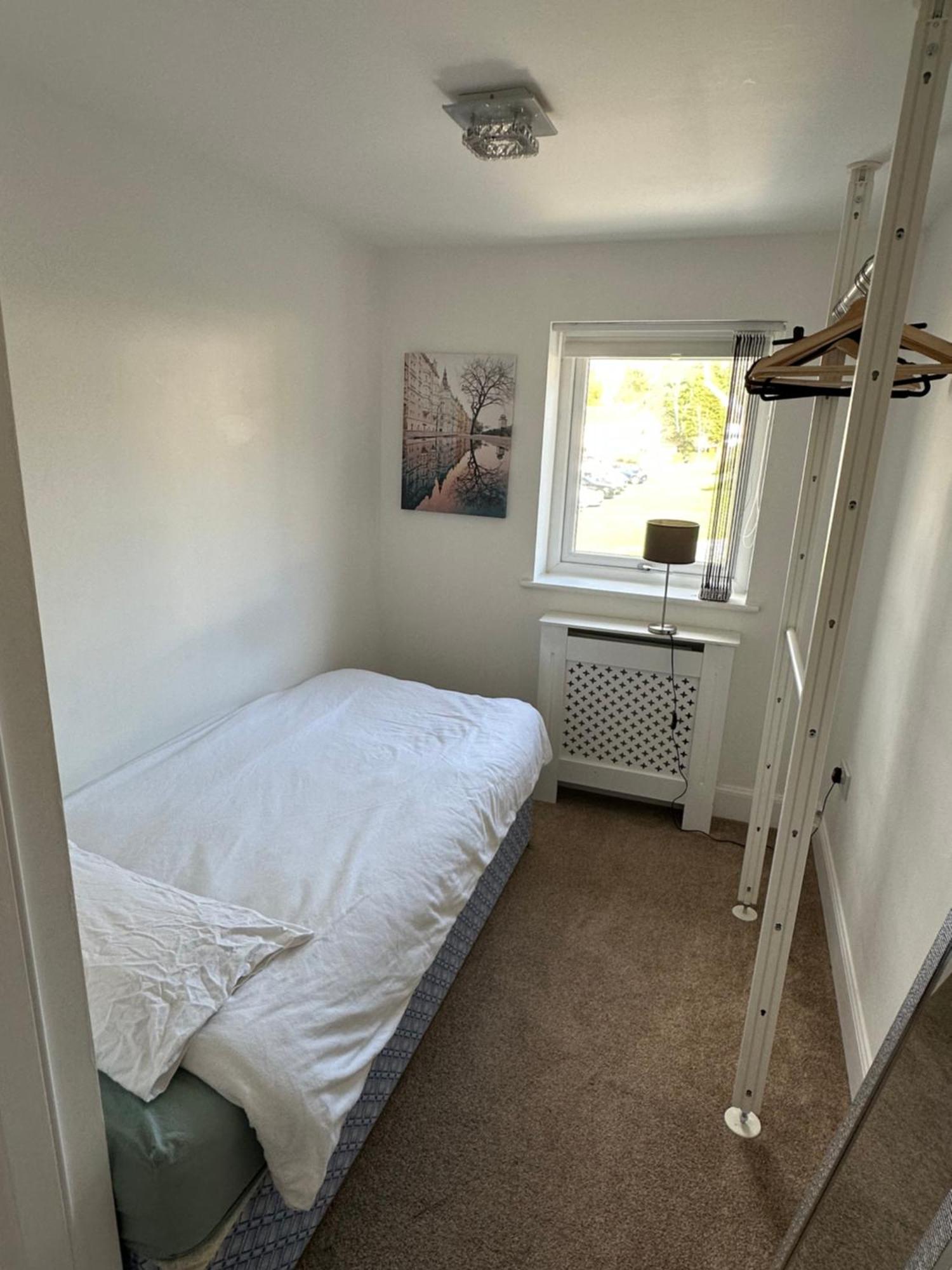 Dreghorn House 4 Bedrooms 3 Toilets 3 Reception Free Parking 233 Mbp Wifi EDI Exteriér fotografie